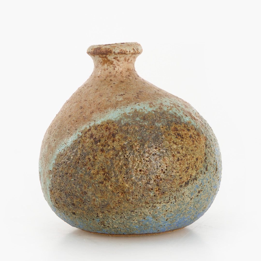 Vase, VIVI CALISSENDORF (1934- )
