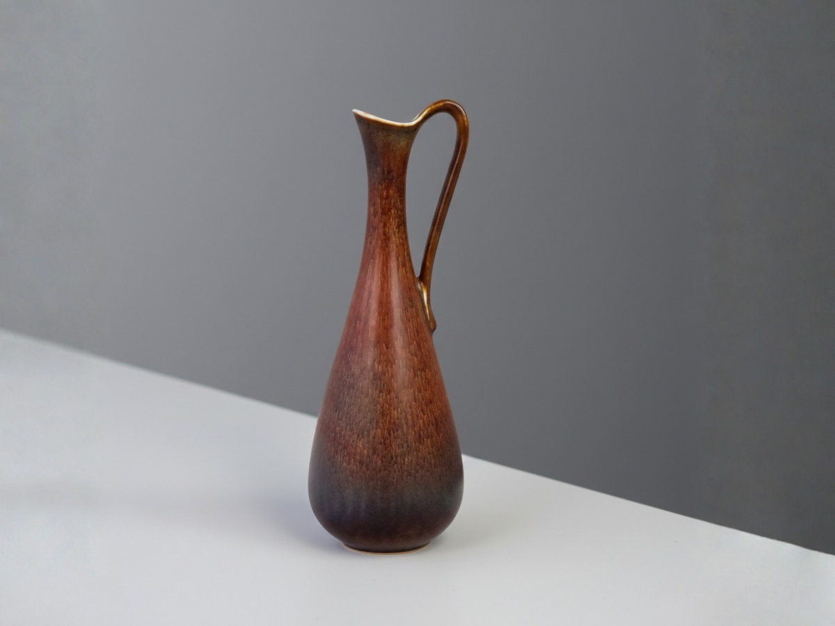 Jug, GUNNAR NYLUND (1904-1997)