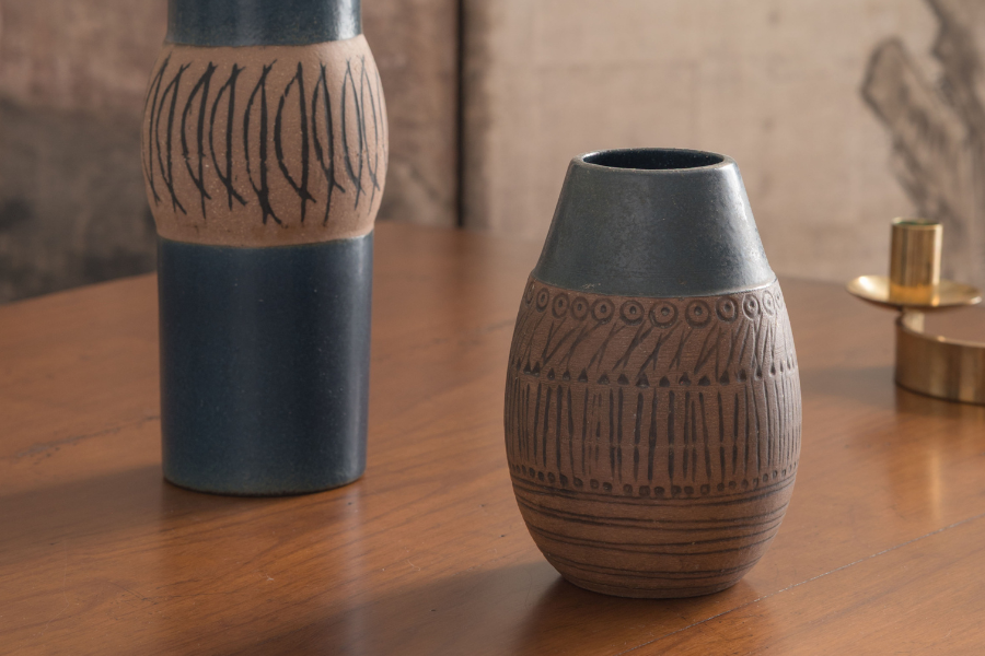 Vase, LISA LARSON (1931-2024)
